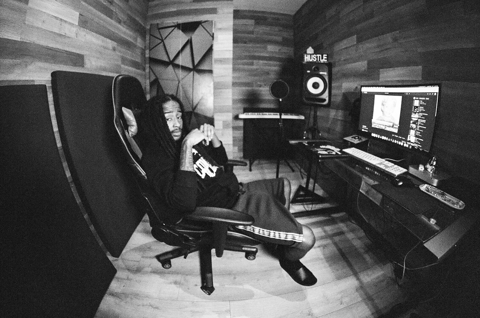 KJ Skippa Mak Marley in the studio, black and white